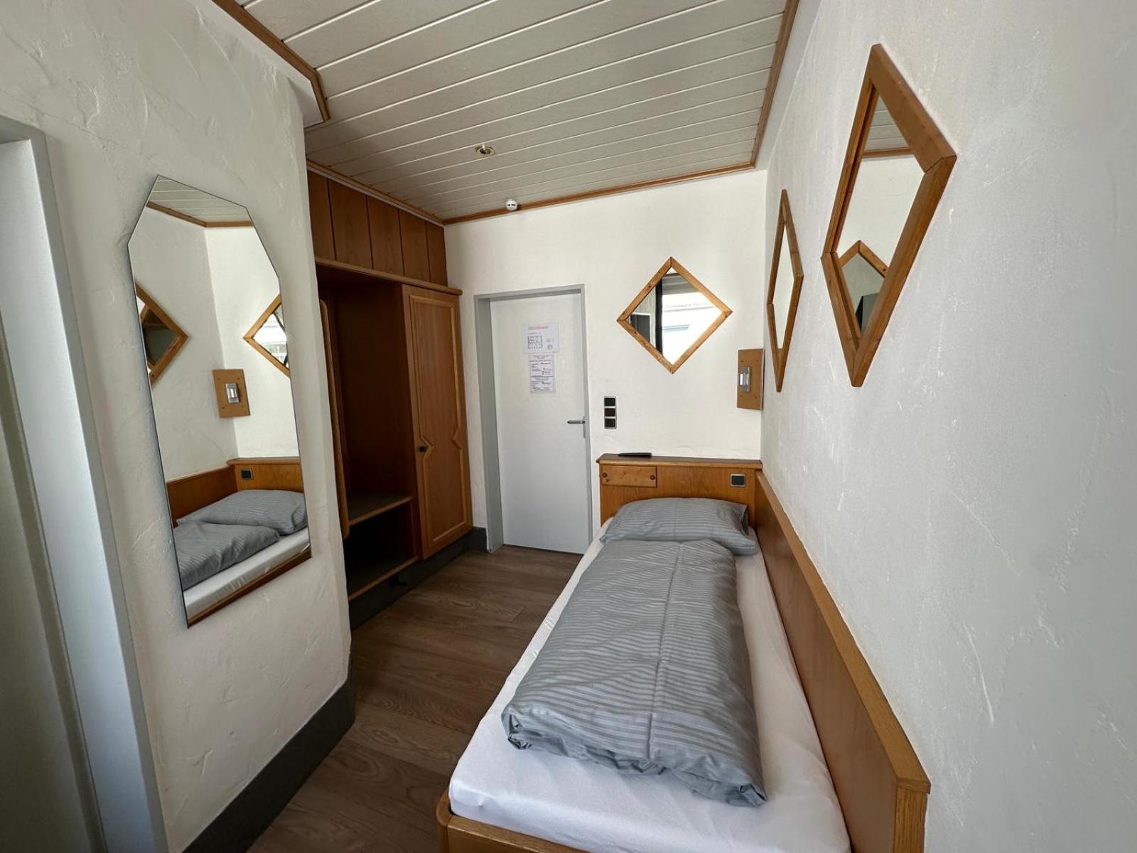 Hotel & Restaurant Elbschetal Веттер Экстерьер фото